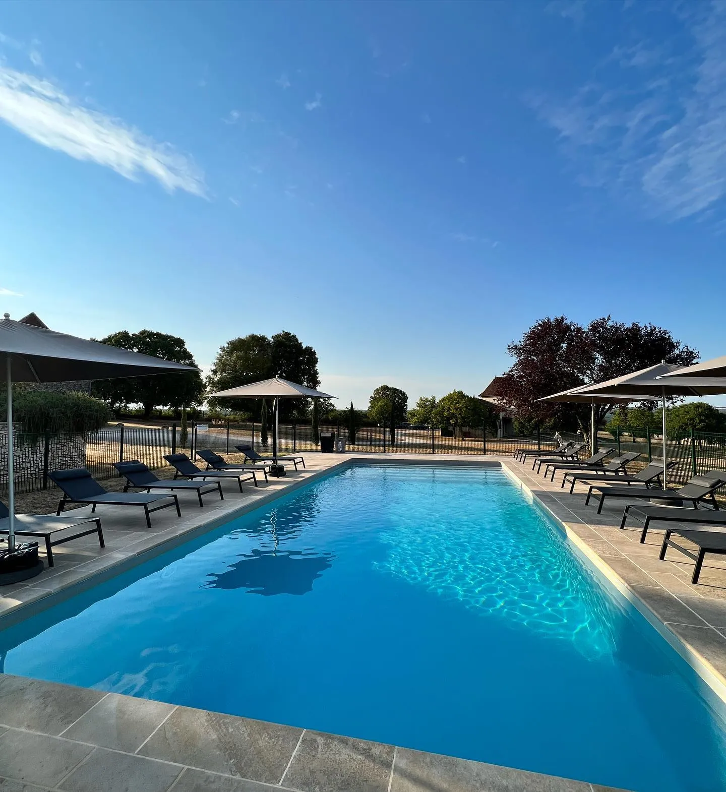 Confort moderne chambre hôtel charme Lot